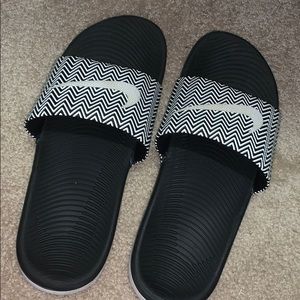 Nike slides